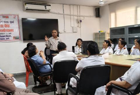 Sampurna Suraksha kendra sensitization workshop was organized at Vashi General Hospital.