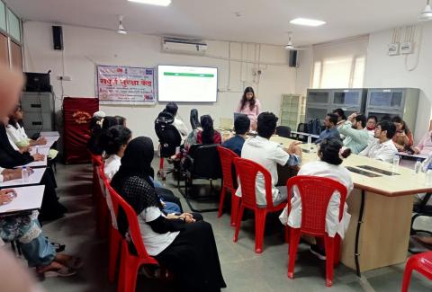 Smpurna Suraksha kendra HIV/AIDS awareness program was held at Vashi NMMC Hospital., Smpurna Suraksha kendra HIV/AIDS awareness program was held at Vashi NMMC Hospital.